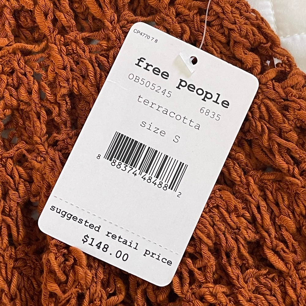 Free People Crotchet Top color Rust in size Small - Picture 8 of 11